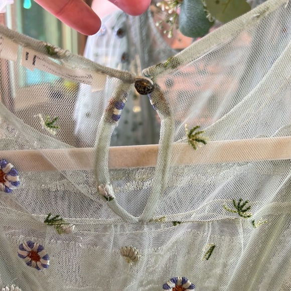 Meadow Rue Daisy by Anthropology Blouse size 6 - Picture 5 of 6